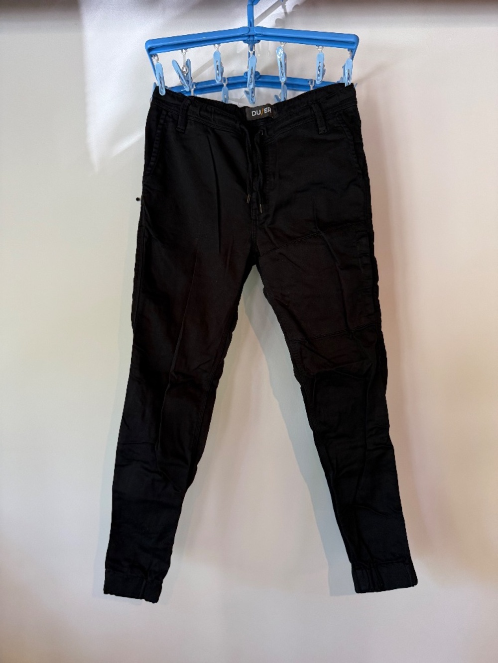 Duer No Sweat Slim Joggers in Black - Size 31 x 29